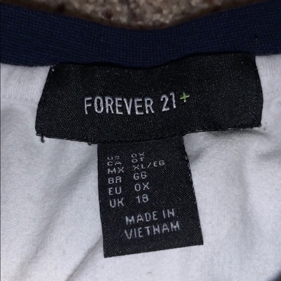 oversized T-shirt - Picture 3 of 7